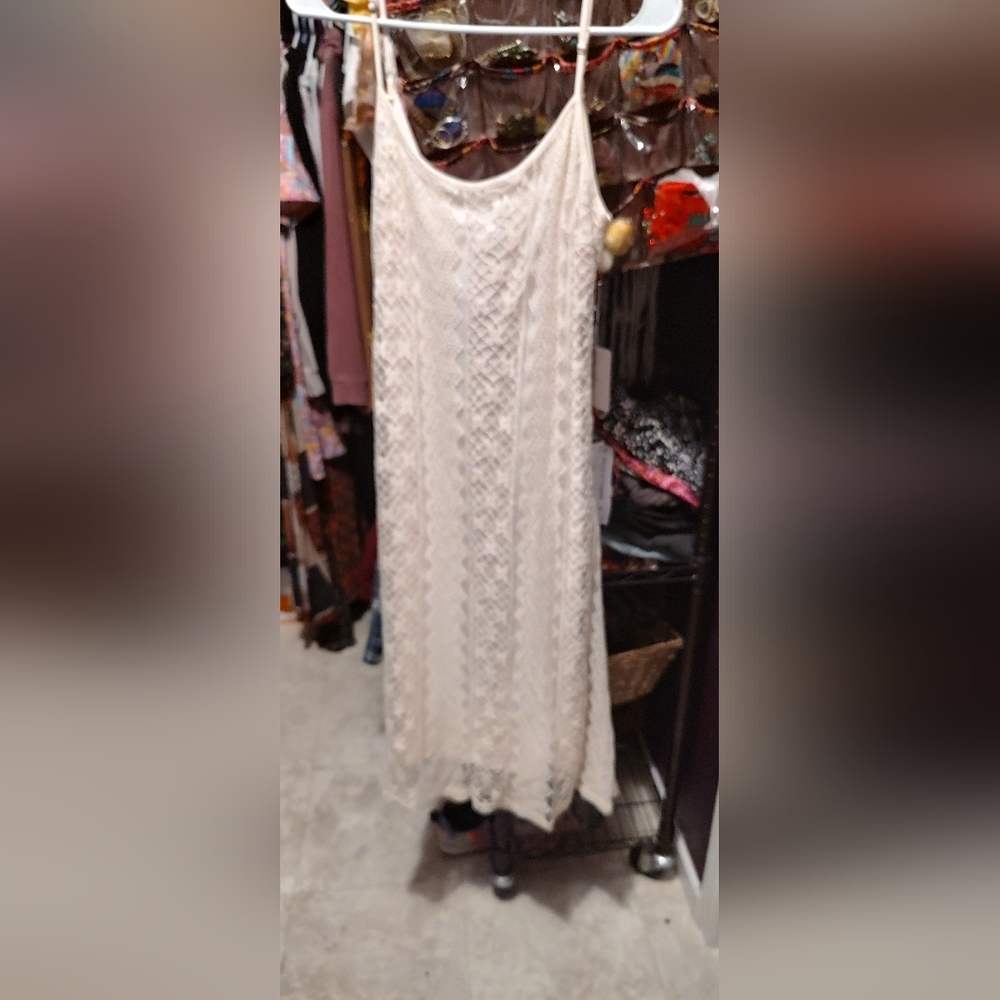 Cream lace maxi dress